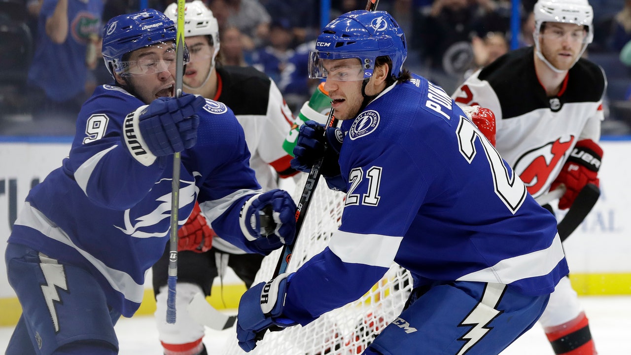 Point has 5 points, Lightning beat Devils 8-3
